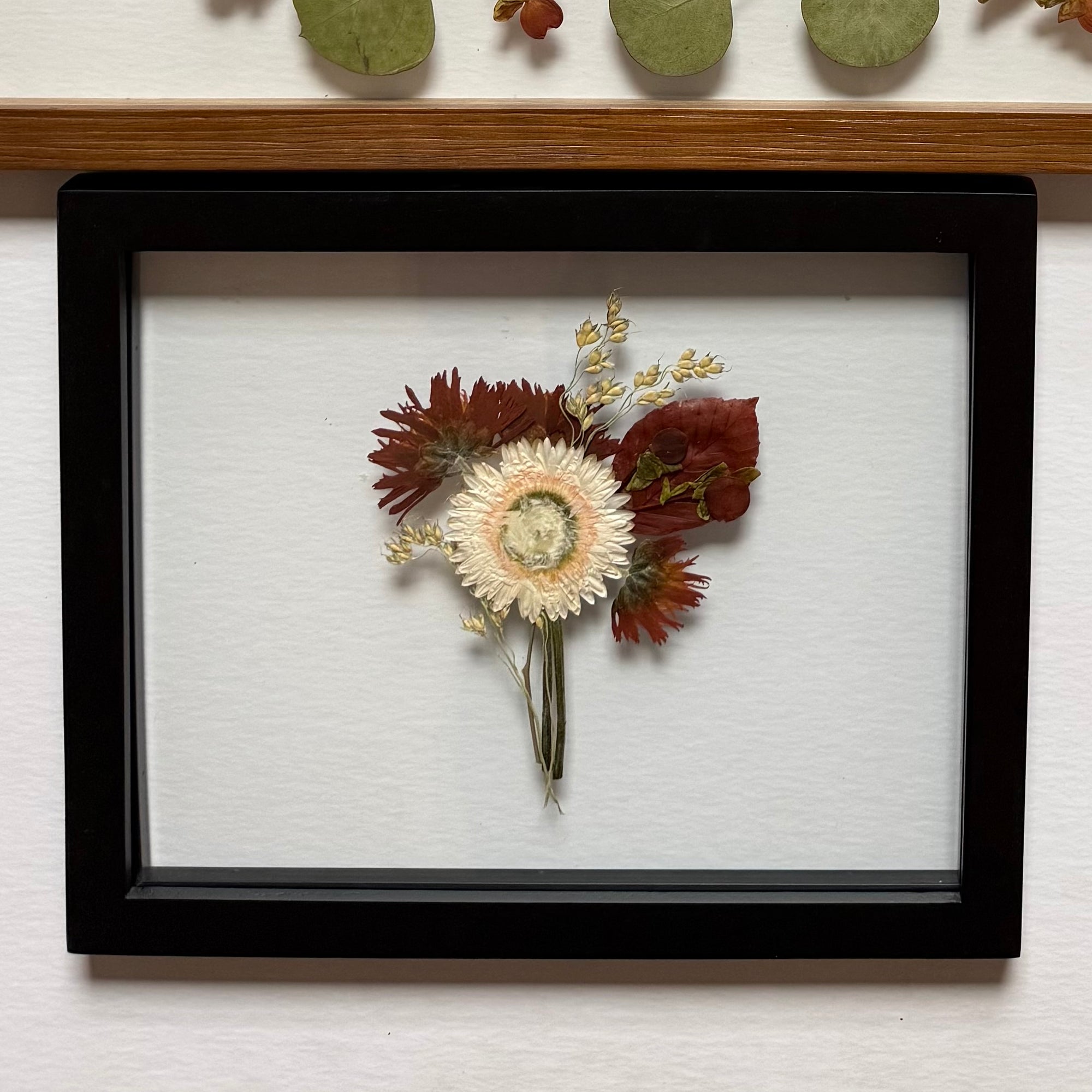 8 x 10” Mini Boutonnière Pressed Frame {Add On Only} - Preserve My Petals